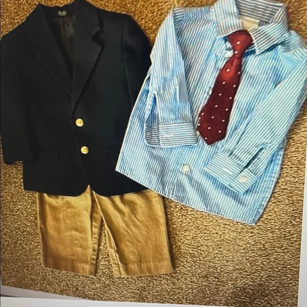 4 pc Nautica suit 12M